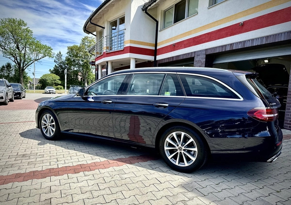 Mercedes-Benz Klasa E cena 159900 przebieg: 173000, rok produkcji 2021 z Lipsko małe 106